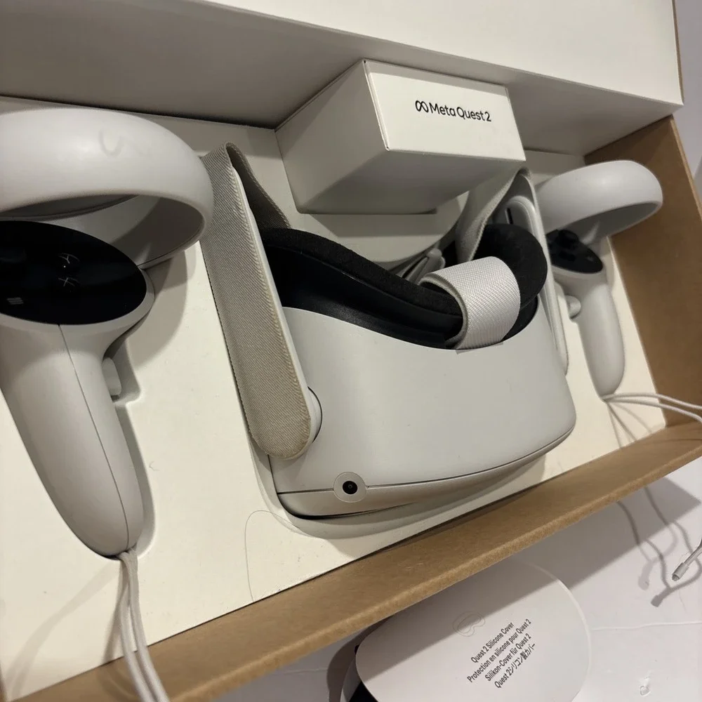 Meta Quest 2 VR Headset